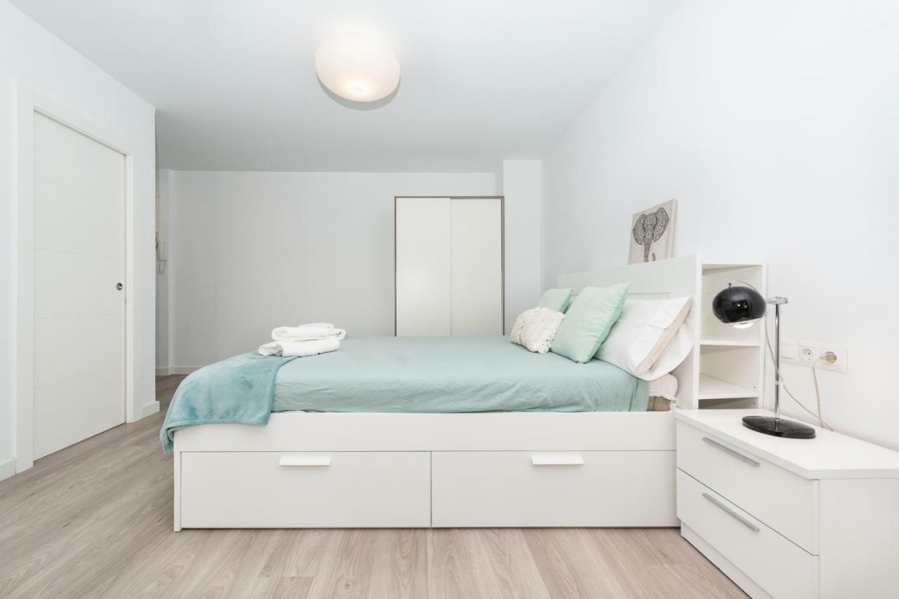 Ferienwohnung Fantasticos Lofts Malagueta Málaga Exterior foto
